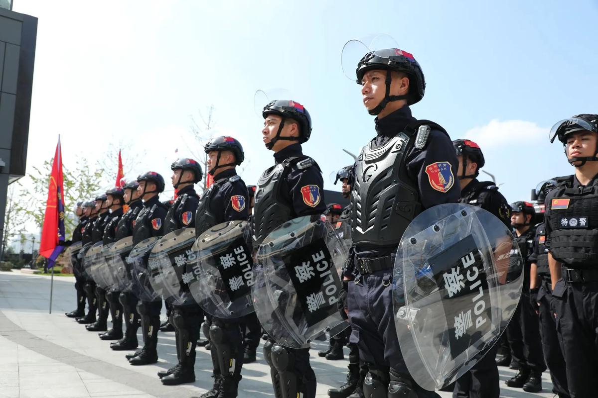 特警队伍,守护和平与安全的力量