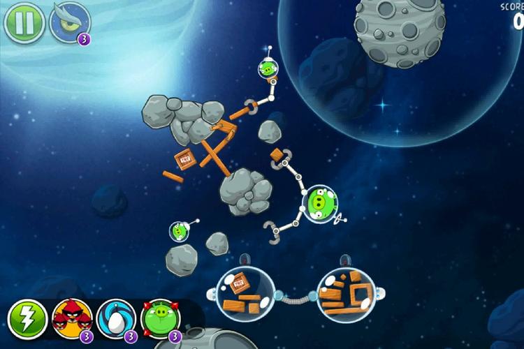 疯狂的小鸟太空版，超越经典的宇宙冒险游戏体验